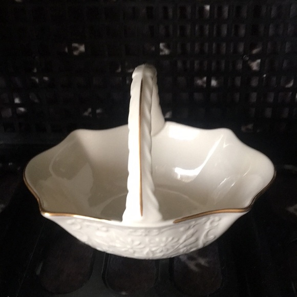 Lenox Candy Basket - Picture 3 of 5